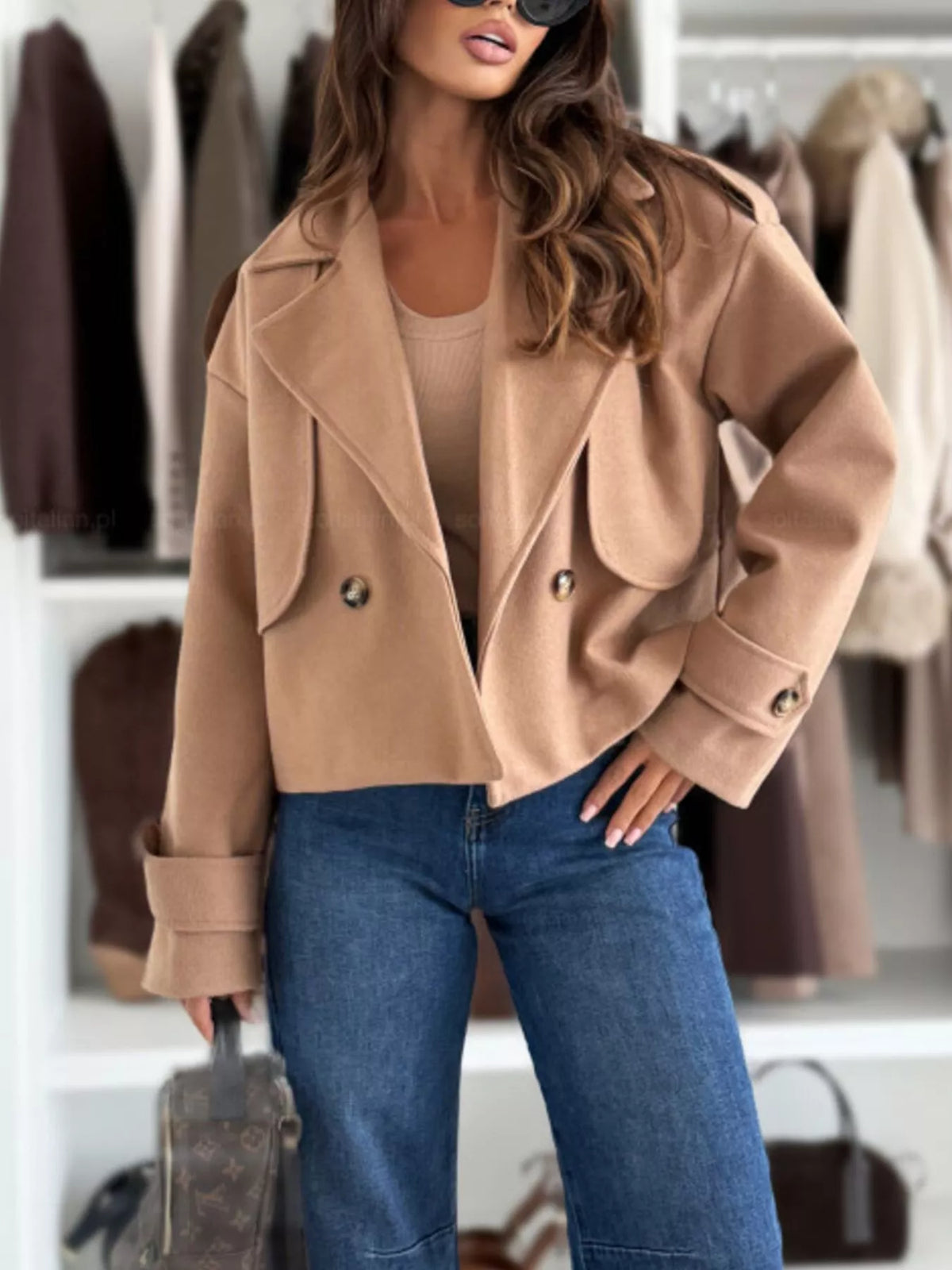 Double-breasted Cropped Outerwear (4)
