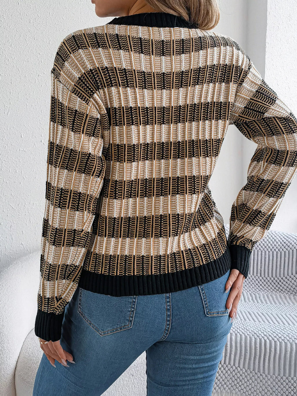 Striped Round Neck Long Sleeve Sweater (9)