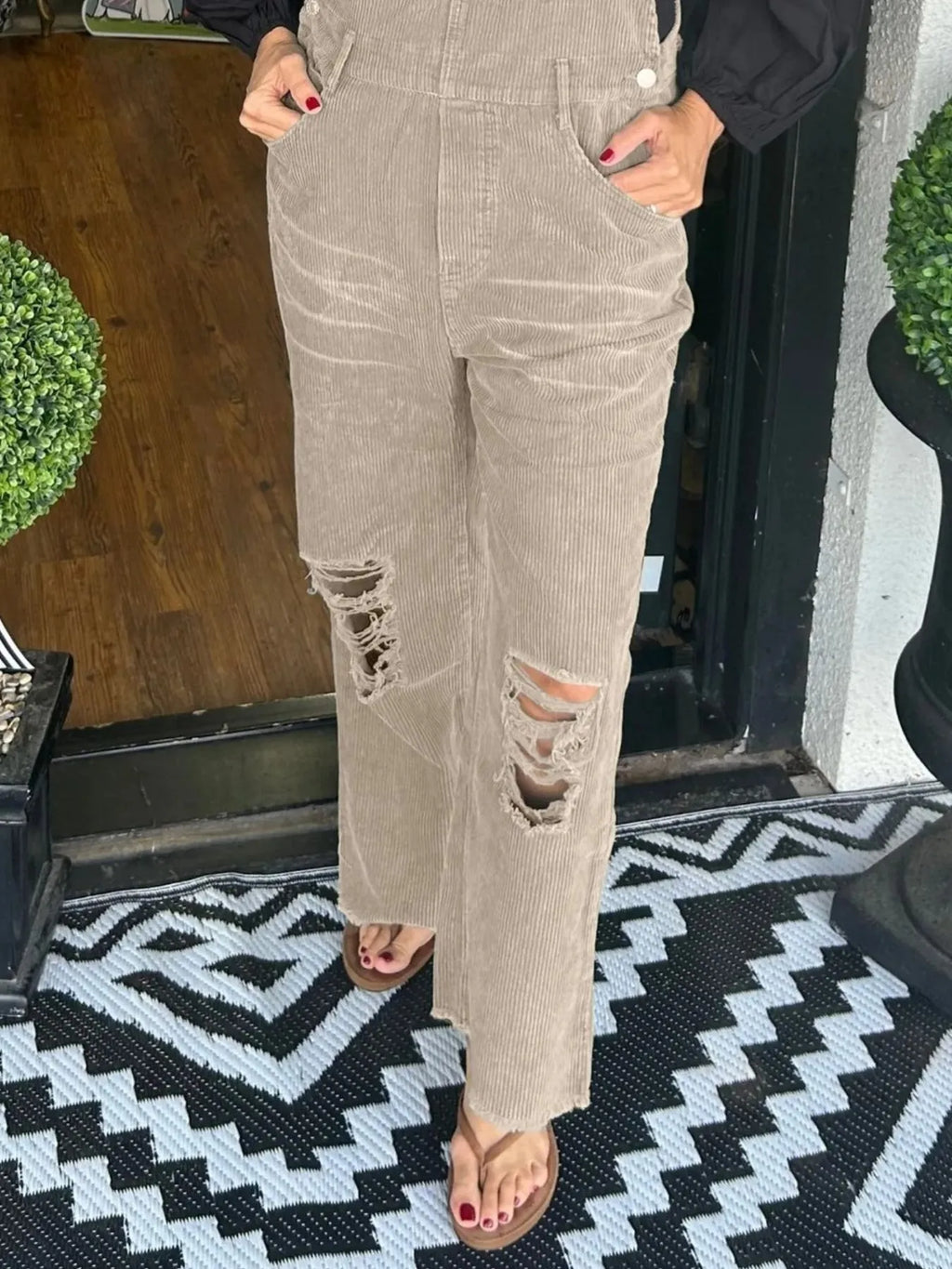 Distressed Wide Leg Corduroy Overalls (12)