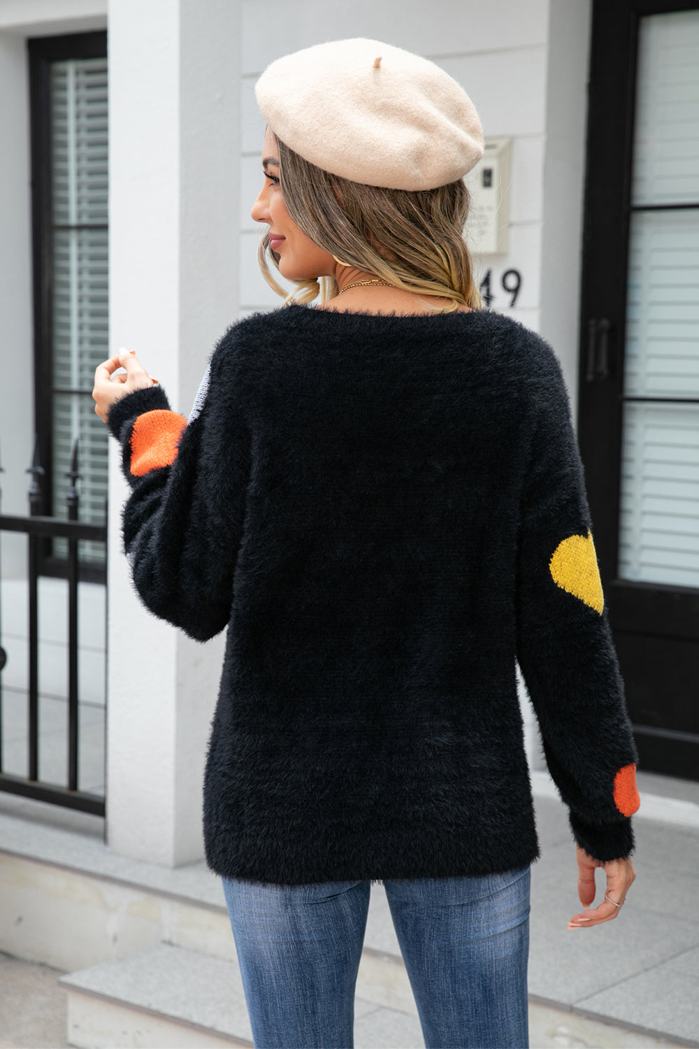 Heart Pattern Round Neck Long Sleeve Sweater (6)