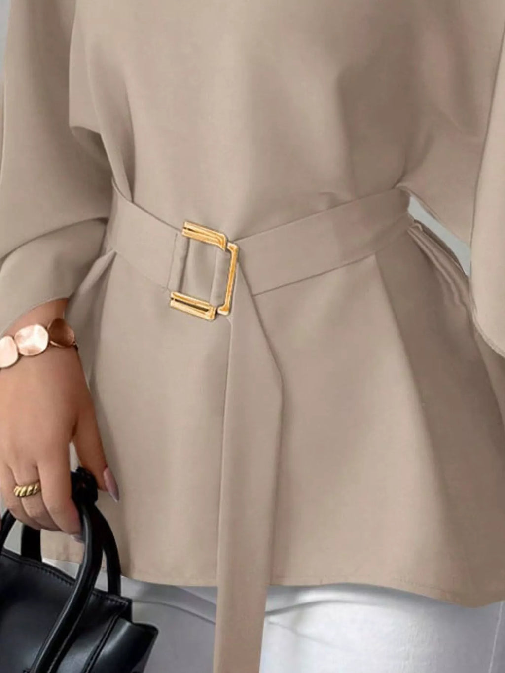 Round Neck Belt Batwing Sleeve Blouse (24)