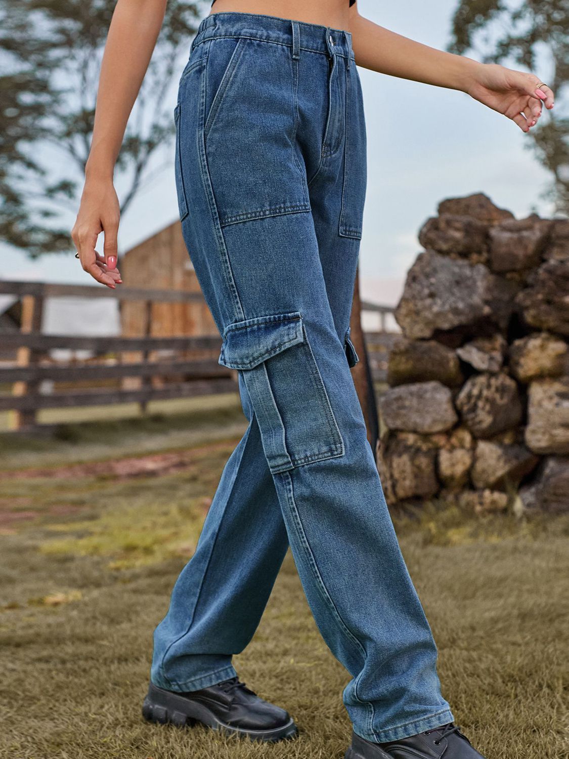 High Waist Cargo Jeans (3)