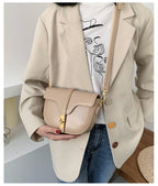 Retro Shoulder Bag photo 11