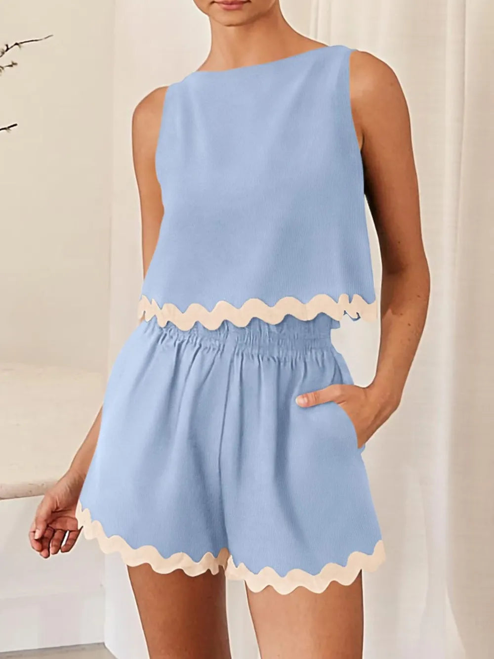 Contrast Trim Round Neck Top Shorts Set (14)