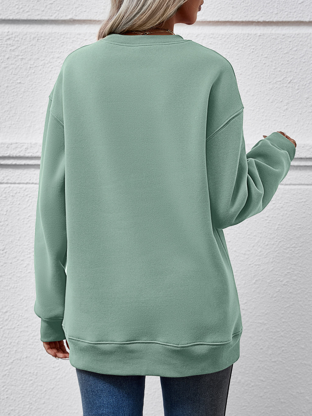 Round Neck Long Sleeve Sweatshirt (9)