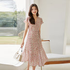 V-neck Slimming Midi Dress photo 2