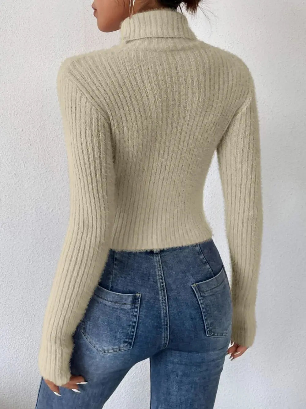 Ribbed Turtleneck Long Sleeve Sweater (6)