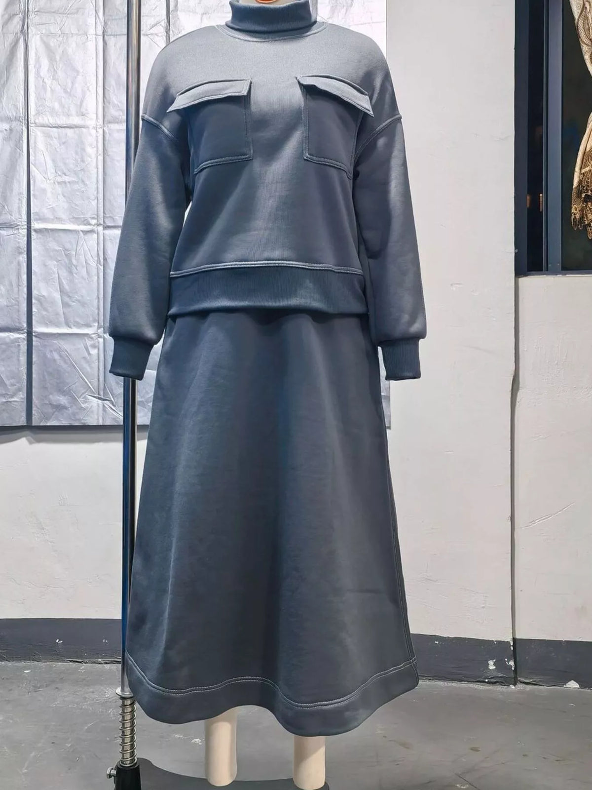 Turtleneck Knit Top Midi Skirt Set (3)