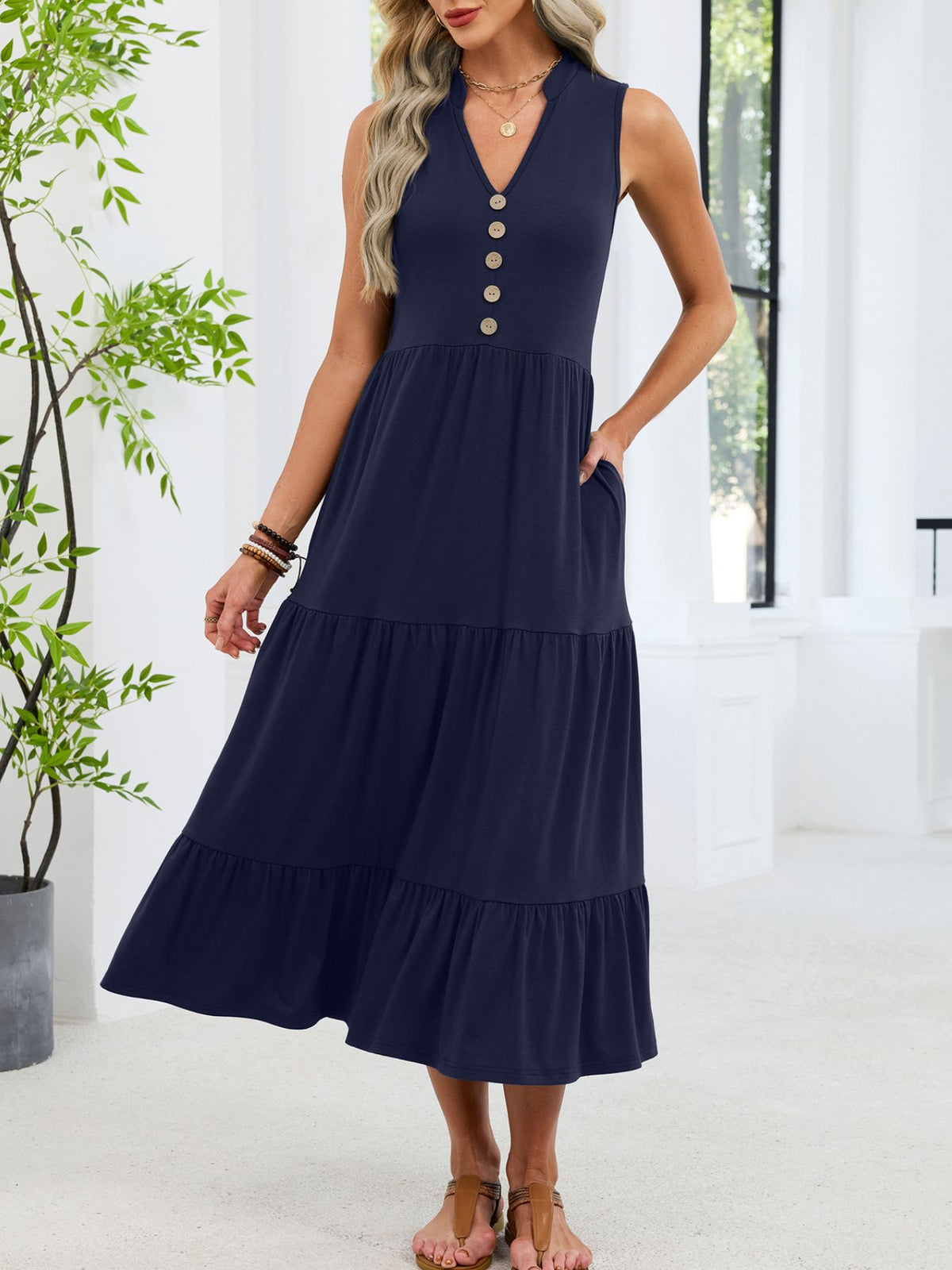 Sleeveless Notched Tiered Midi Dress (31)