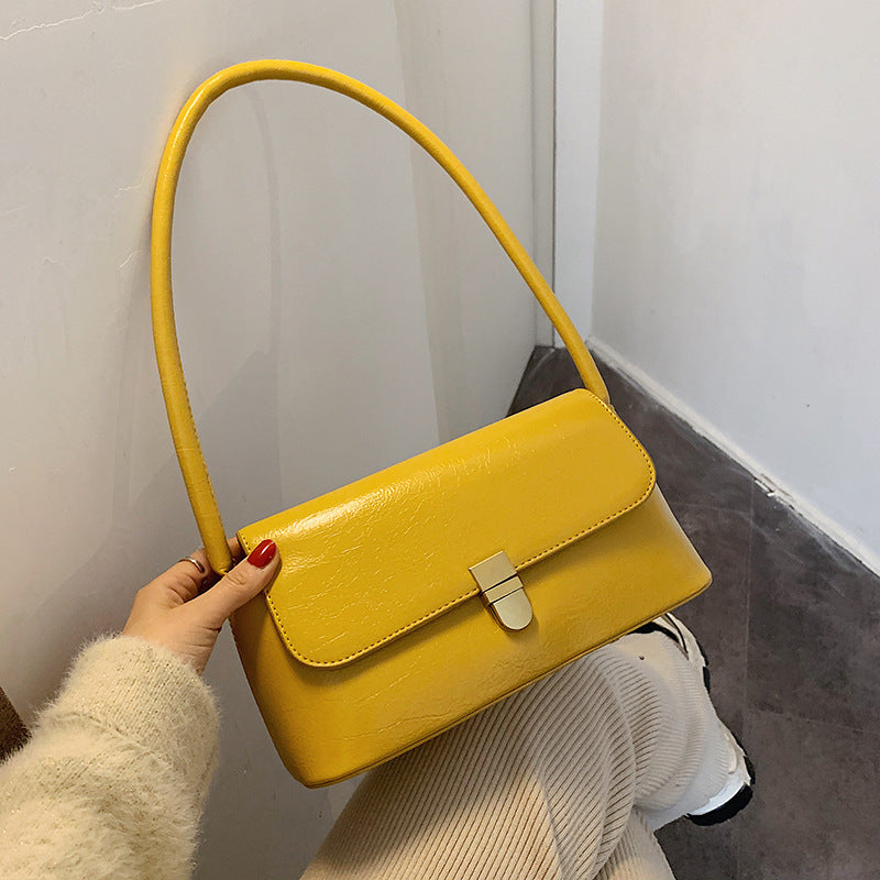 Retro Wild Shoulder Bag photo 3
