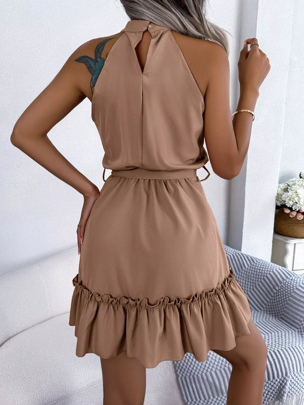 Halter Neck Ruffle Hem A-line Dress (11)