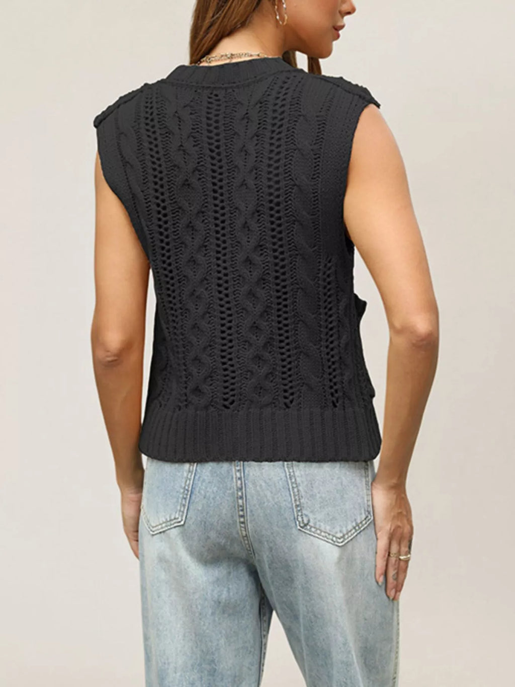 Cable-knit Button-down Sweater Vest (7)