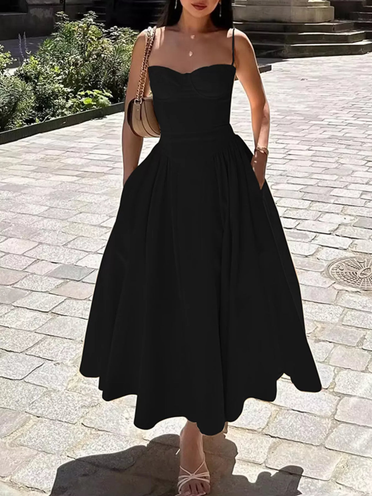 Sweetheart Neck Spaghetti Strap Midi Dress (21)