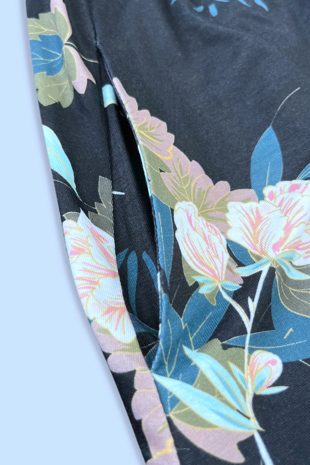 Printed Sleeveless Button Dress (22)