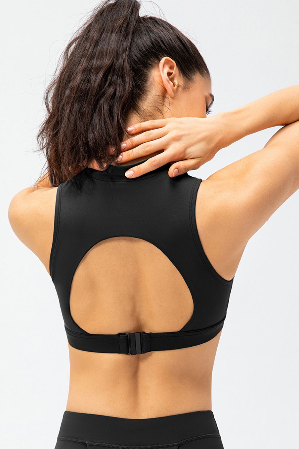 Full Size Cropped Cutout Back Zipper Front Active Tank Top (6)