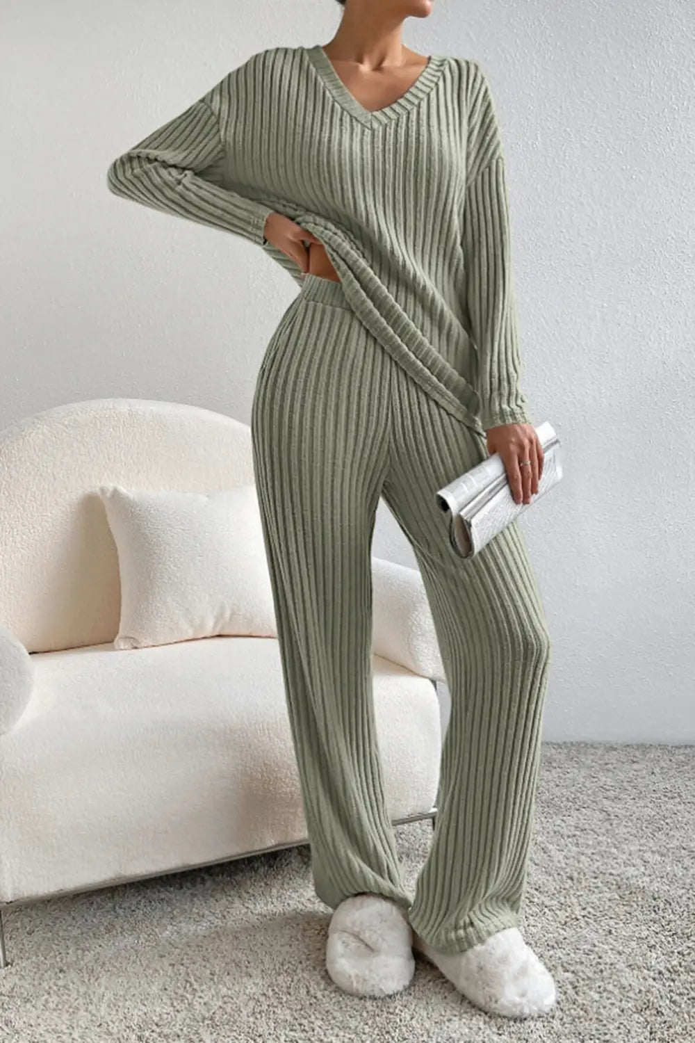 Ribbed V-neck Top Pants Set (10)