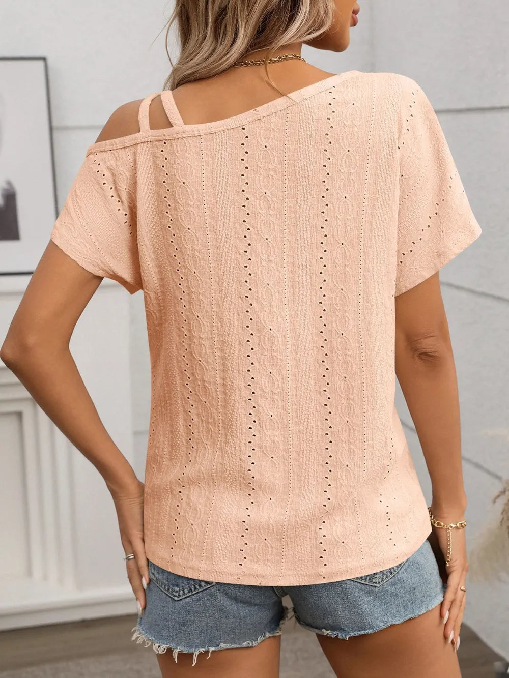 Eyelet Asymmetrical Shoulder Short Sleeve T-shirt (5)