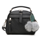 Hair Ball Shoulder Bag photo 3