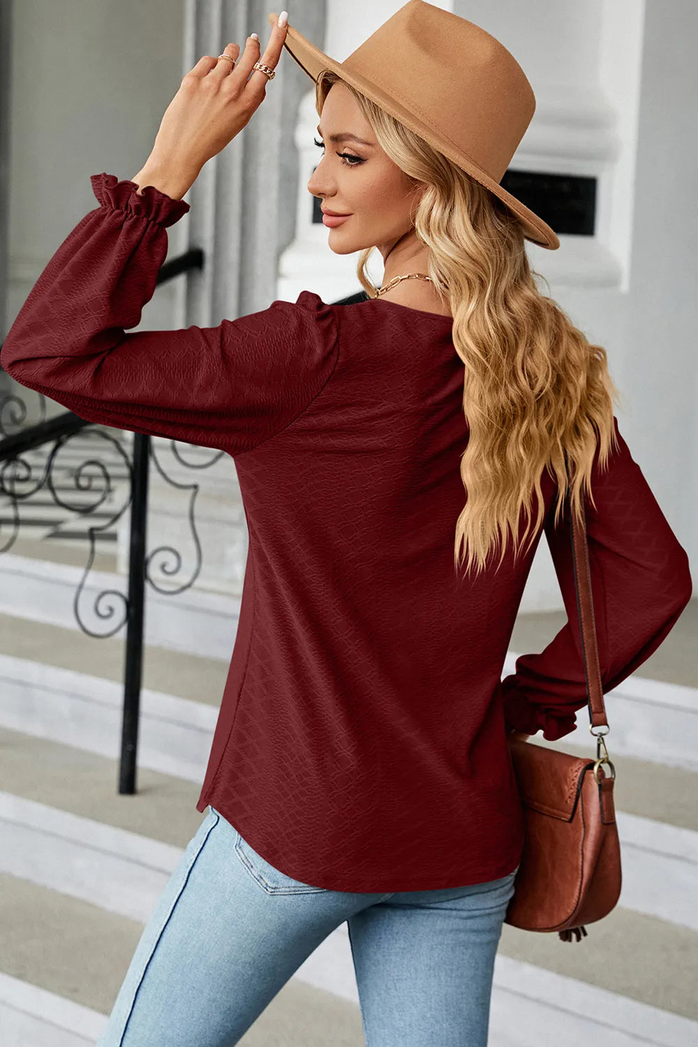 Round Neck Flounce Sleeve T-shirt (8)