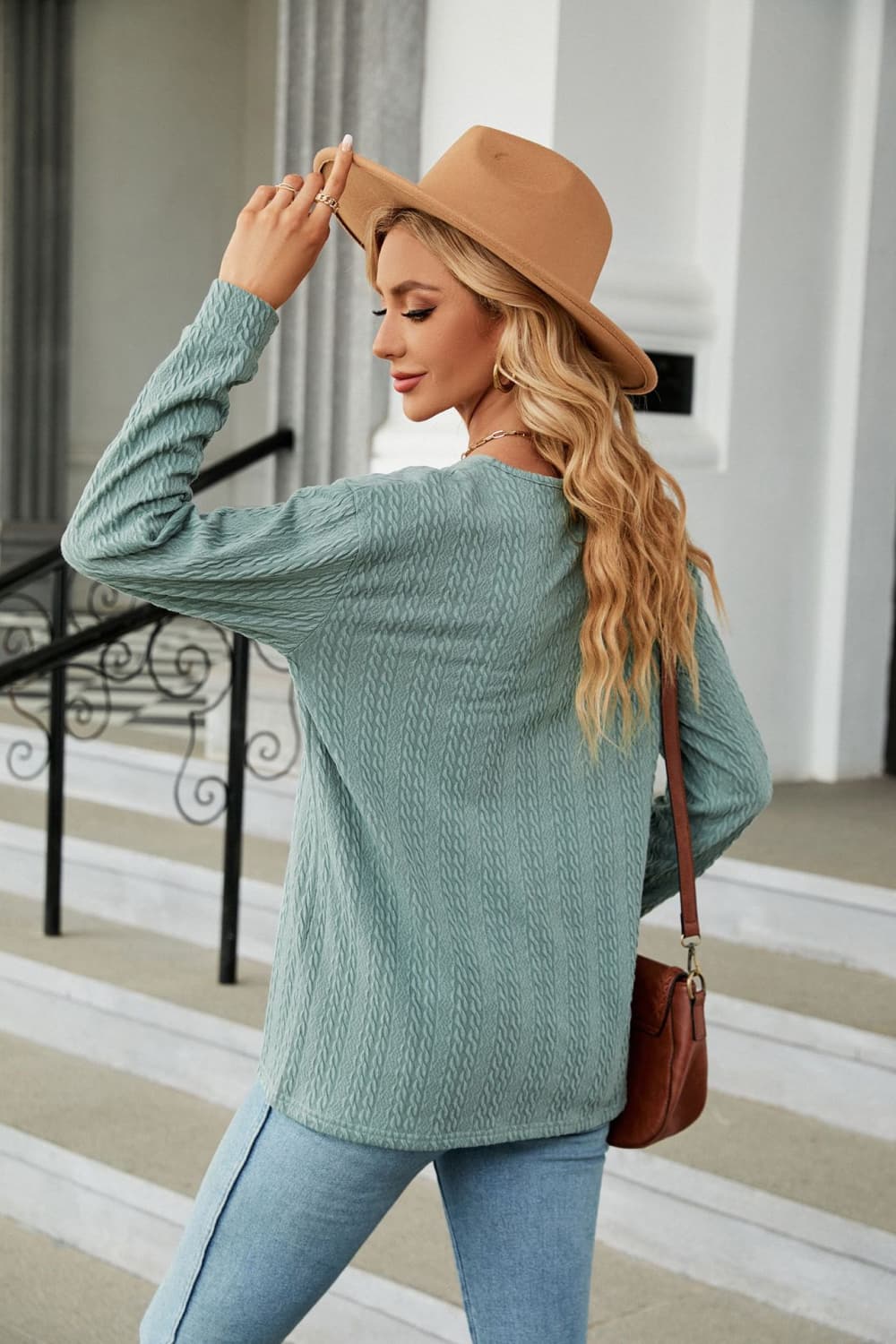 Decorative Button V-neck Long Sleeve T-shirt (6)