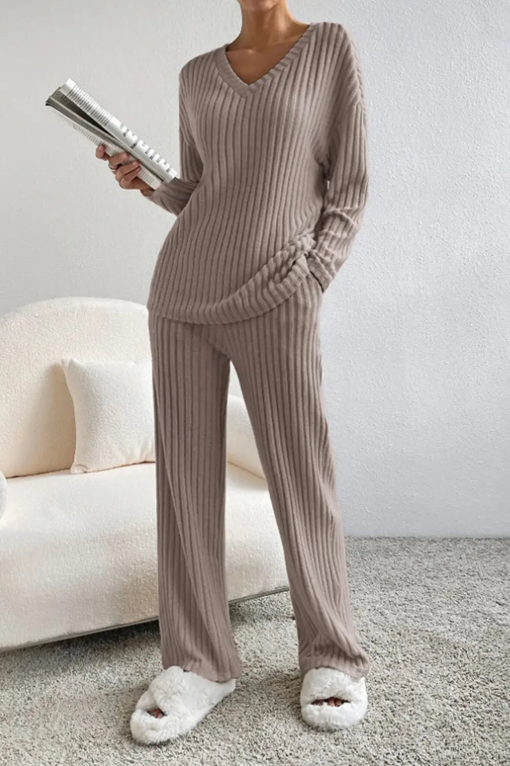 Ribbed V-neck Top Pants Set (3)