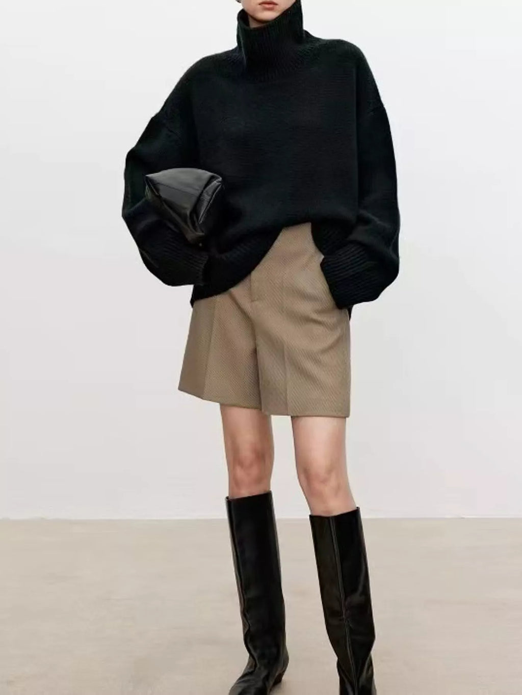 Oversized Turtleneck Wool Sweater (35)