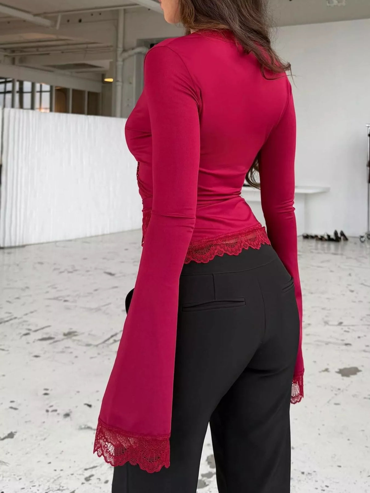 Lace-trimmed Long Sleeve Wrap T-shirt (11)