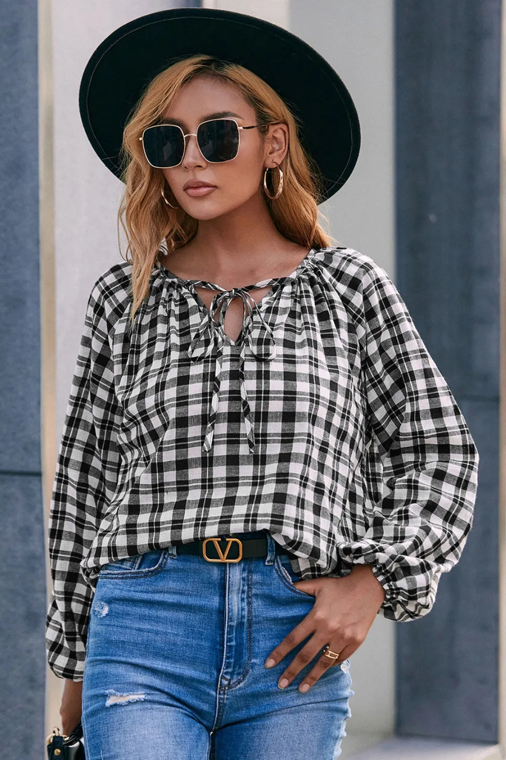 Plaid Tie Neck Balloon Sleeve Blouse (2)