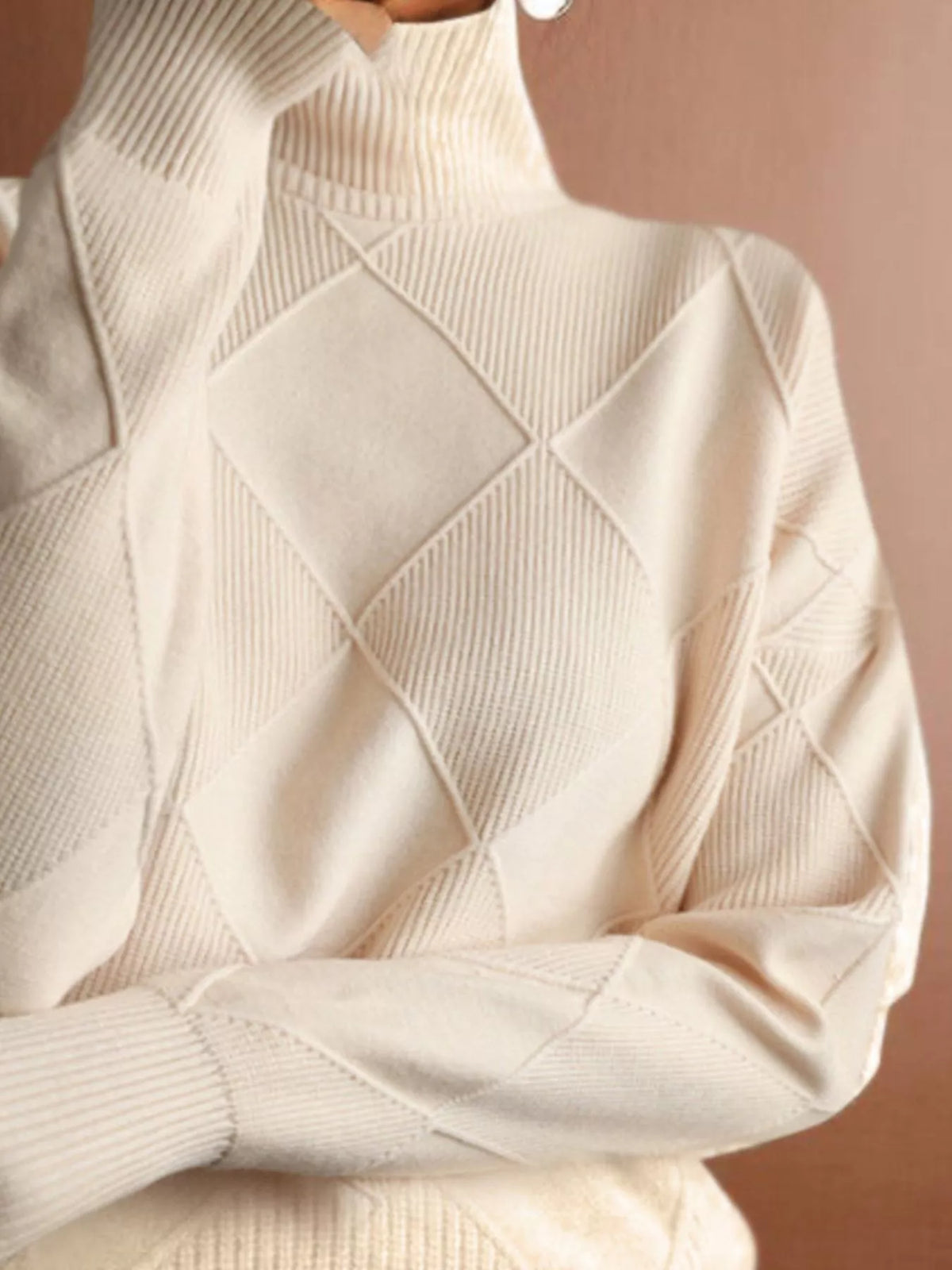 Argyle Pattern Turtleneck Sweater (2)