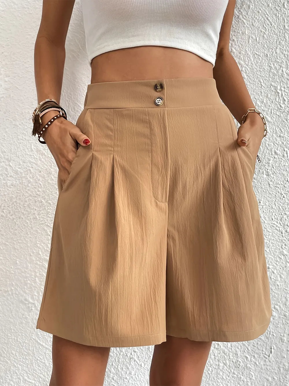 Pocketed Half Elastic Waist Shorts (22)