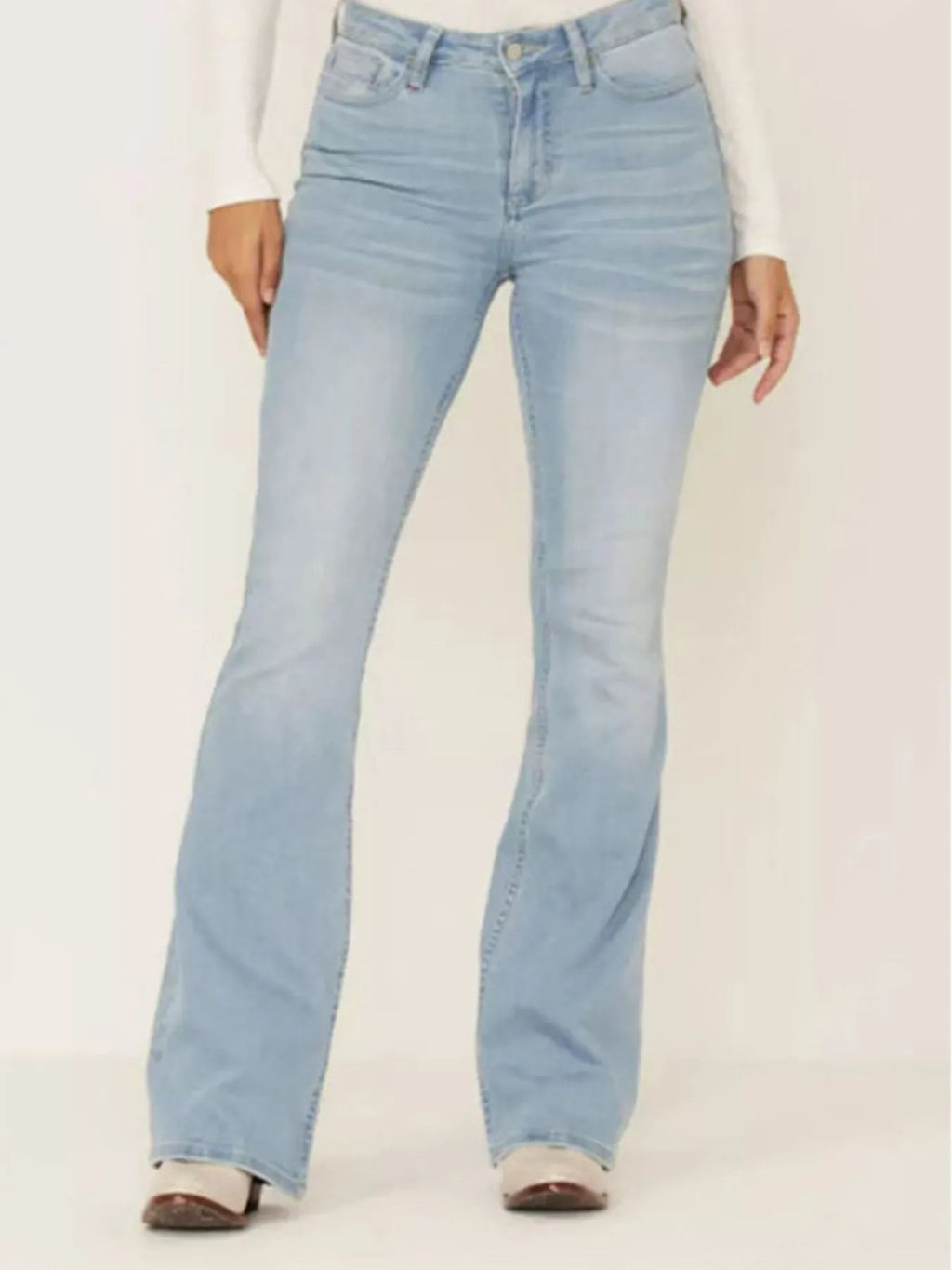 Full Size Wash Flare Jeans Pockets Plus (11)