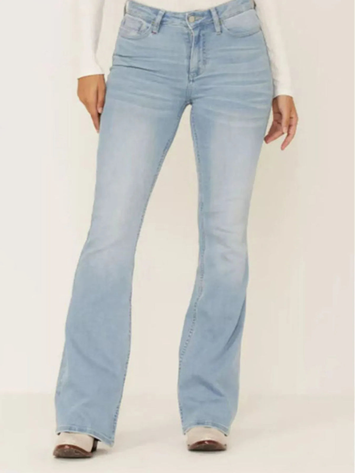 Full Size Wash Flare Jeans Pockets Plus (11)