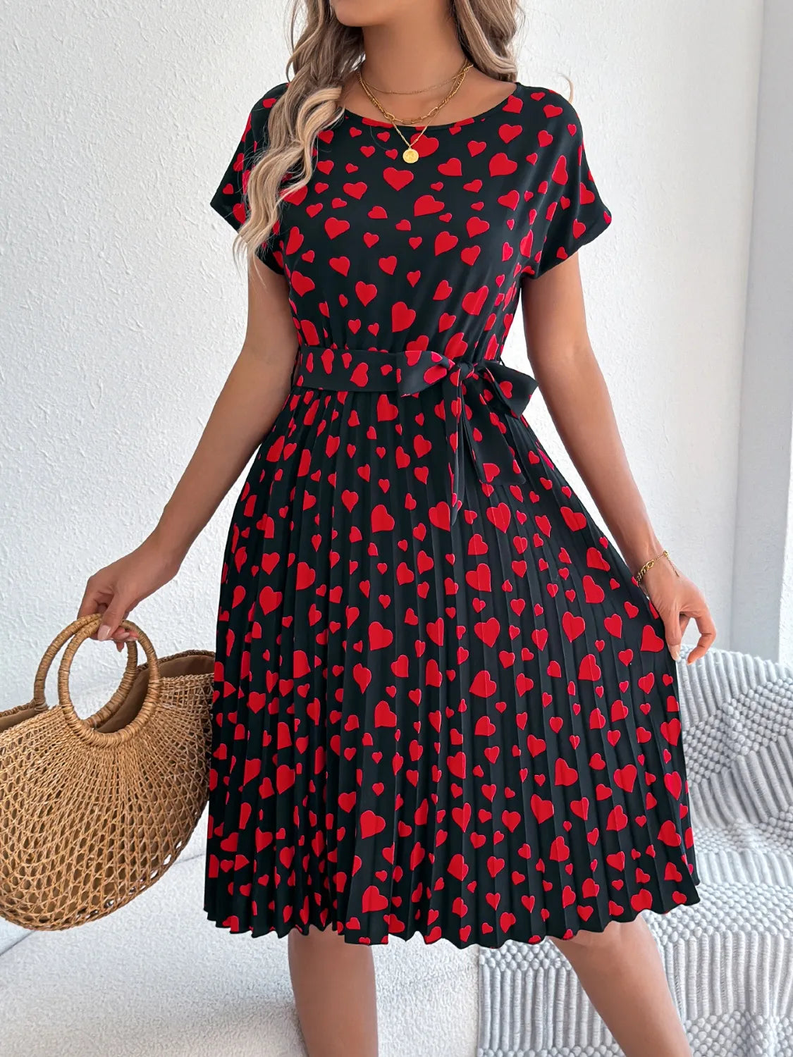 Heart Print Short Sleeve Tie Waist Dress (7)