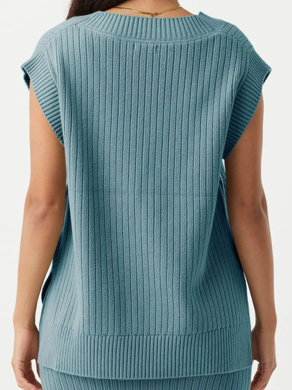 Ribbed V-neck Sweater Vest (2)