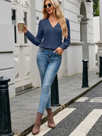 V-neck Long Sleeve T-shirt (12)