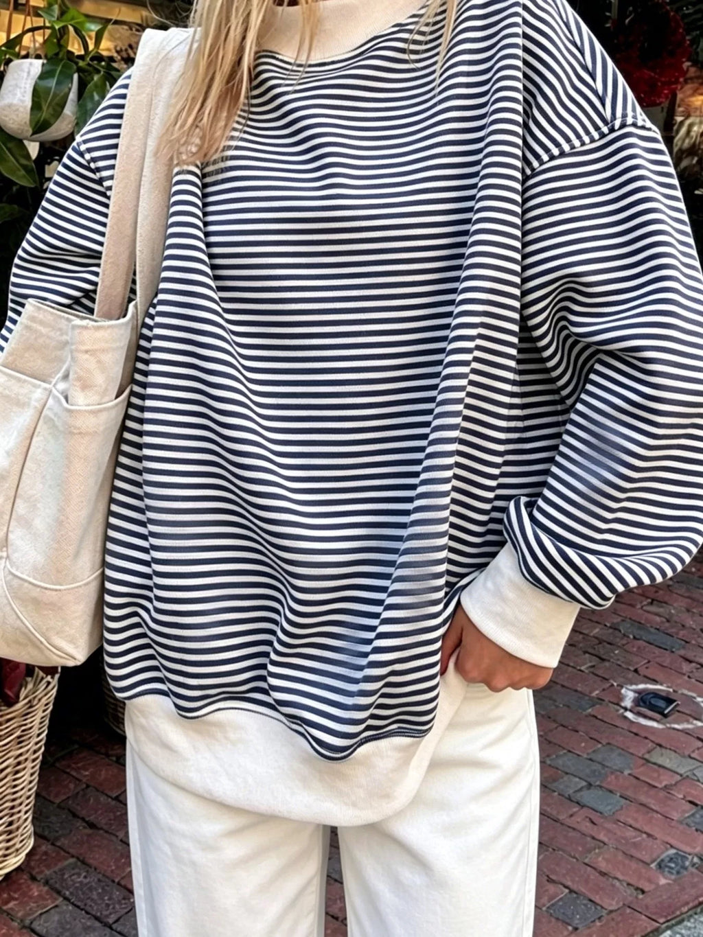 Oversized Striped Crew Neck Sweatshirt (2)
