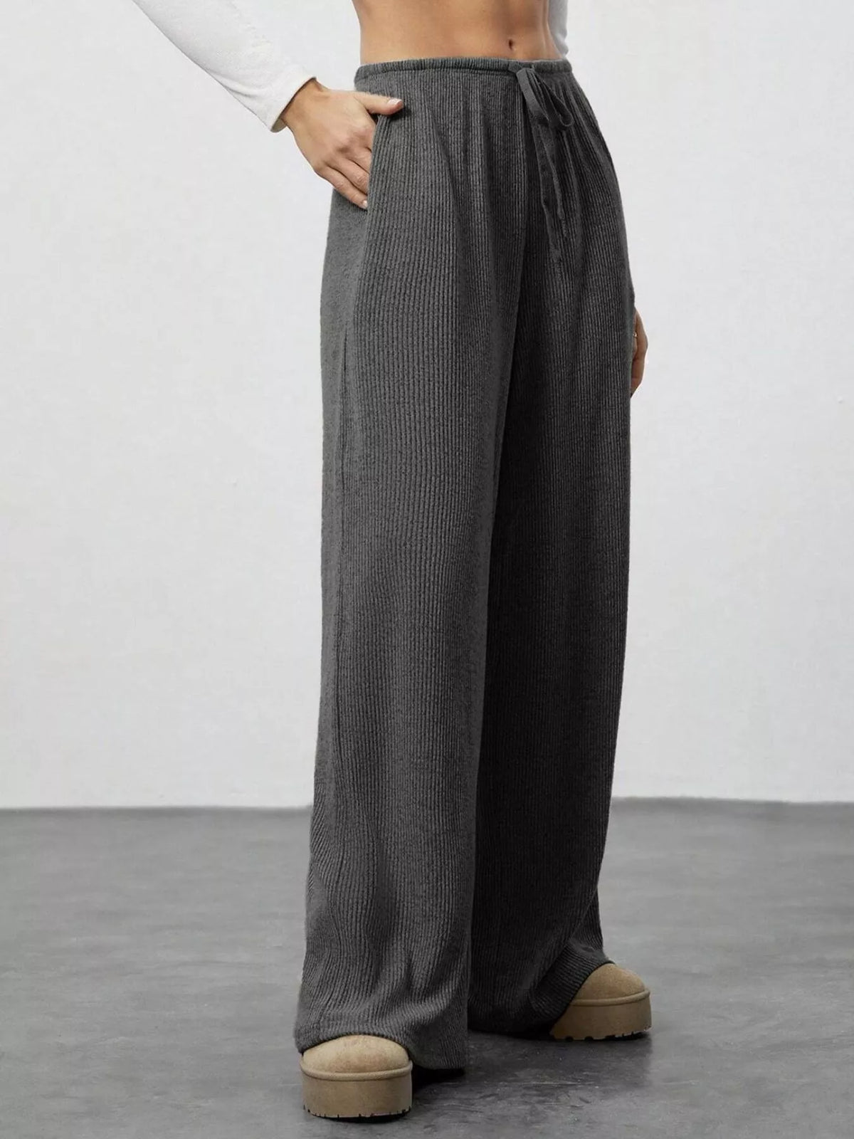 Relaxed Fit Wide Leg Pants (13)