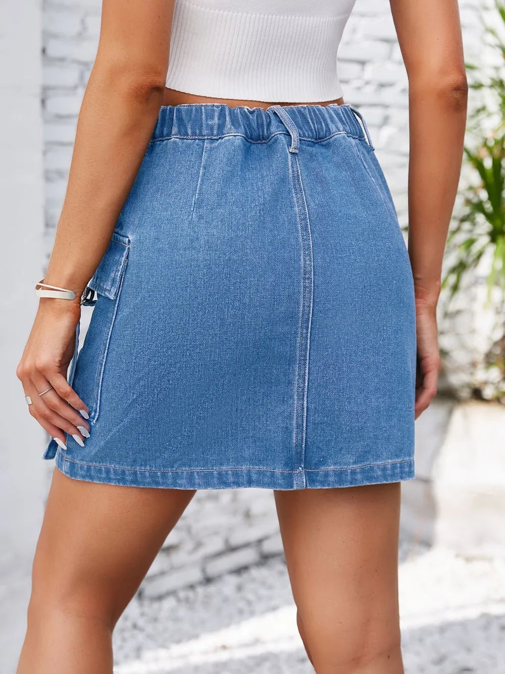 Pocketed Buttoned Denim Skirt (2)