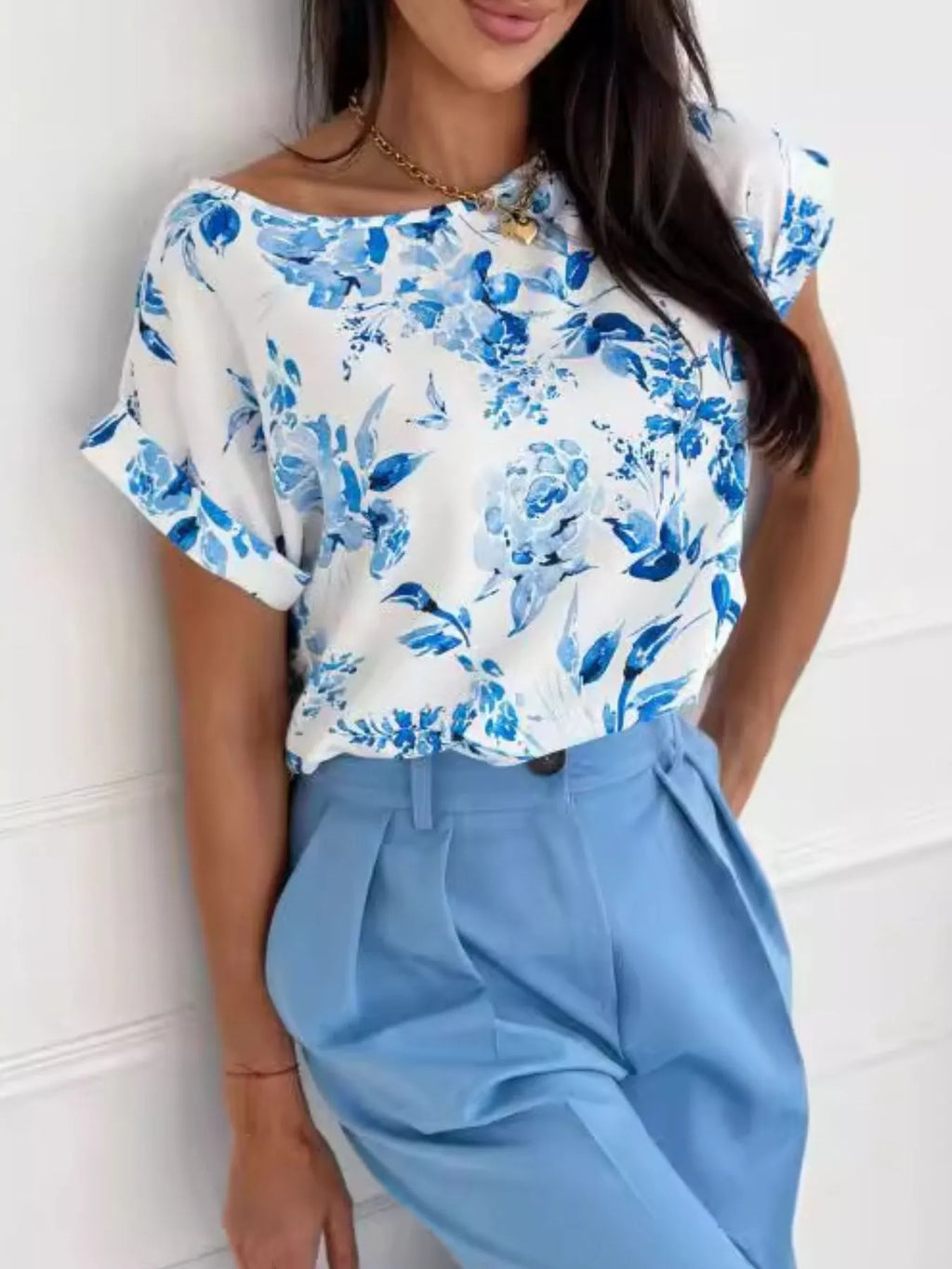 Classic Rolled Sleeve T-shirt (10)