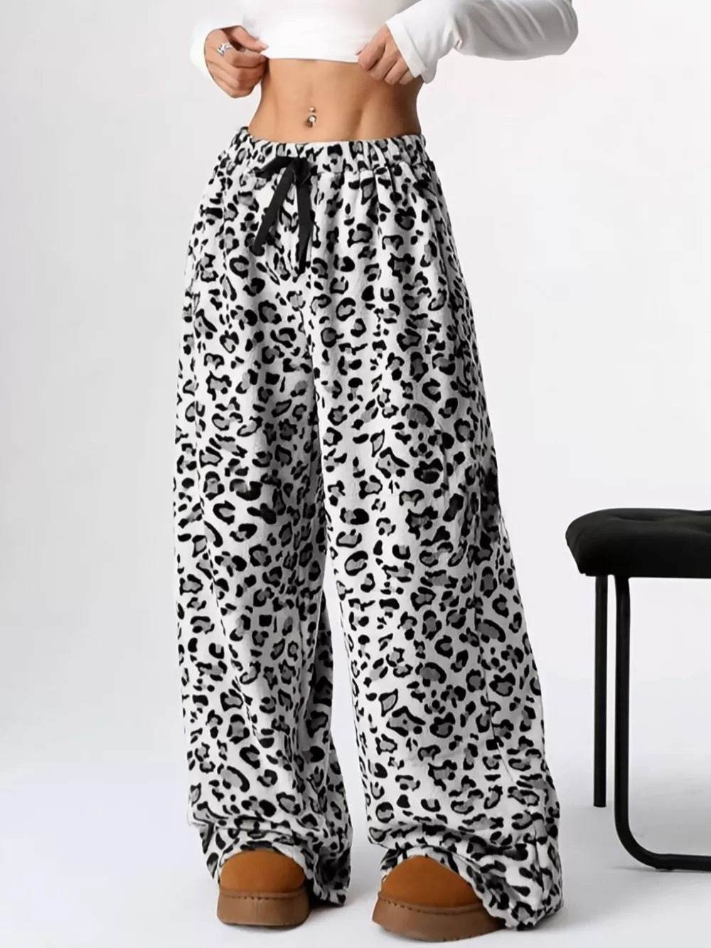 Leopard Wide Leg Plush Pants (19)