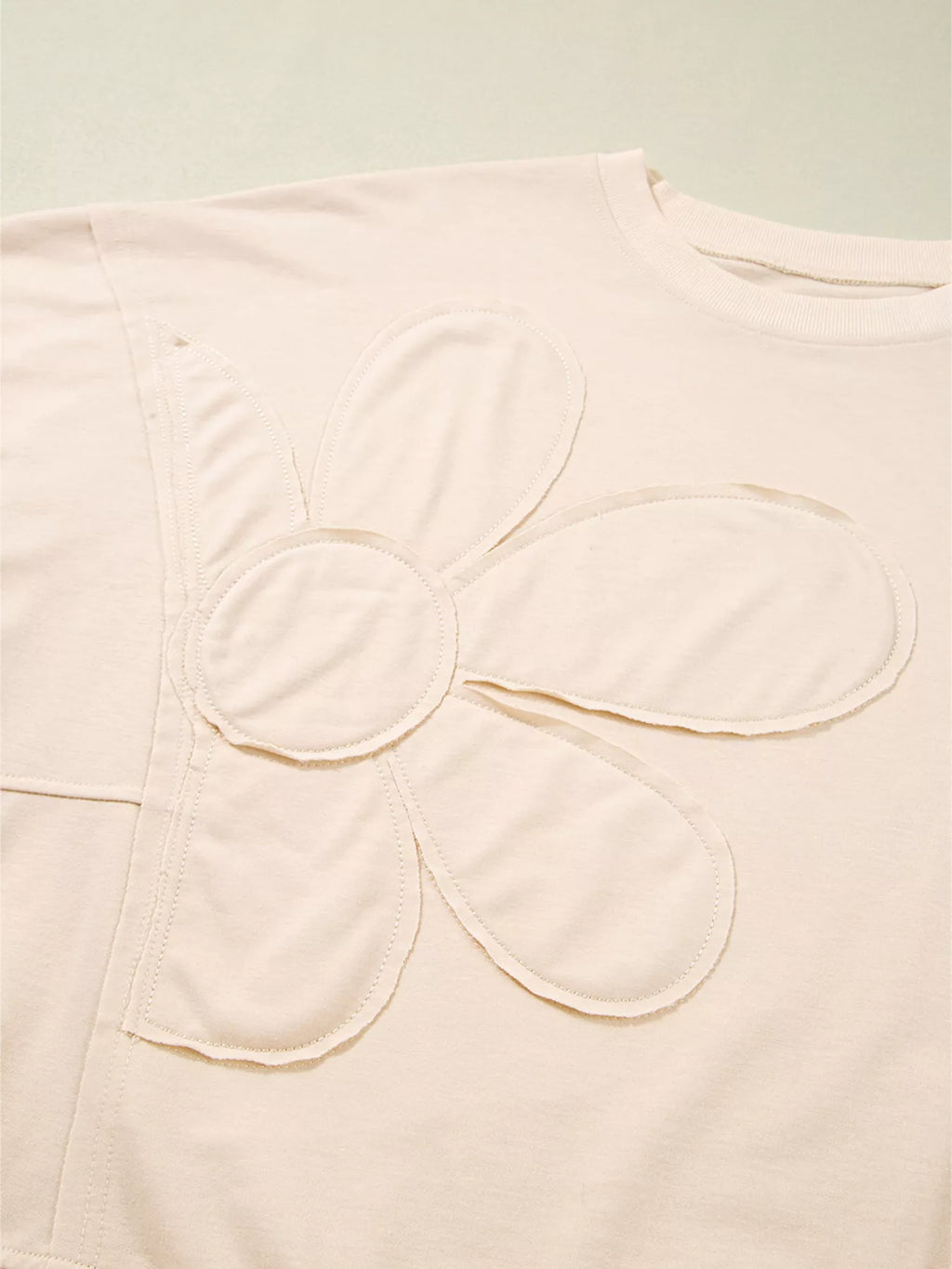 Raw Edge Flower Patch Drop Shoulder Casual Top (9)