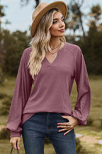 Eyelet Notched Raglan Sleeve T-shirt (8)