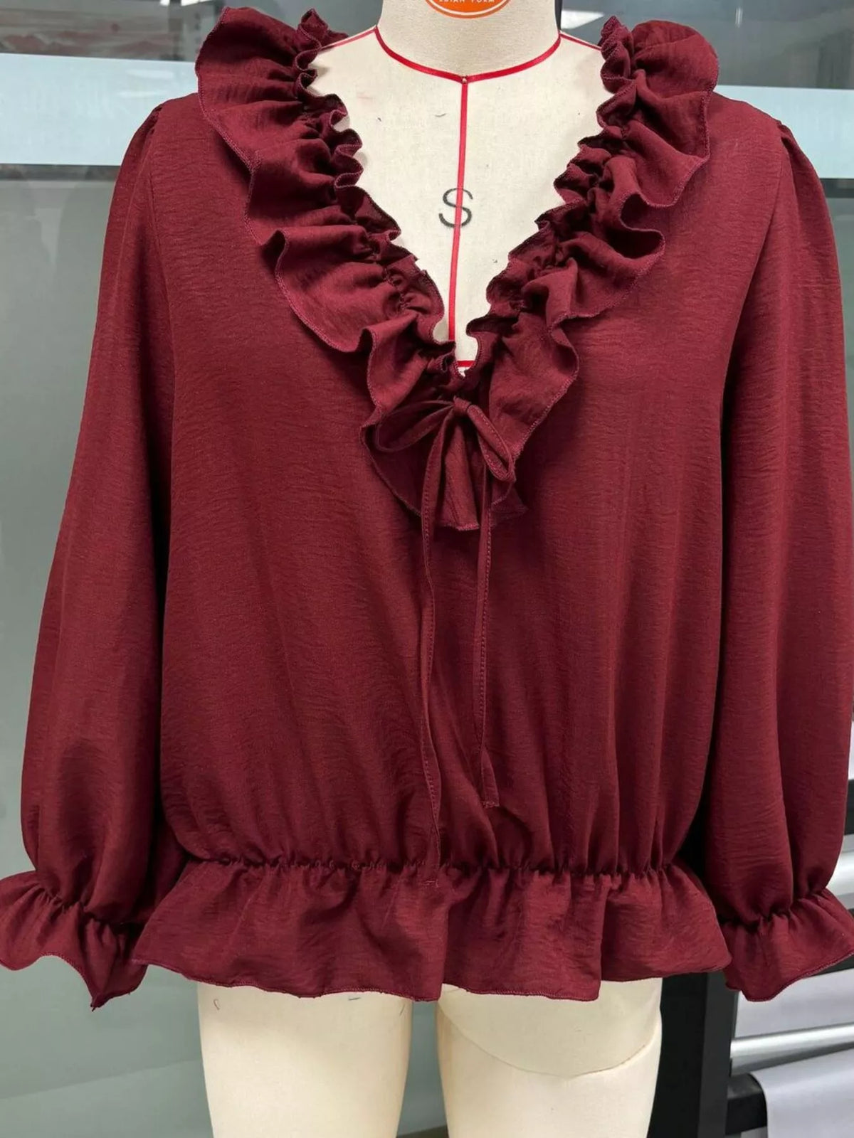 Ruffle V-neck Long Sleeve Blouse (10)