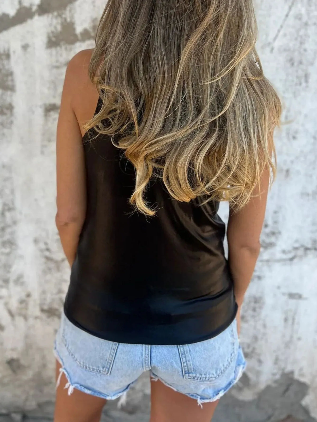 Full Size Round Neck Tank Top Plus (9)