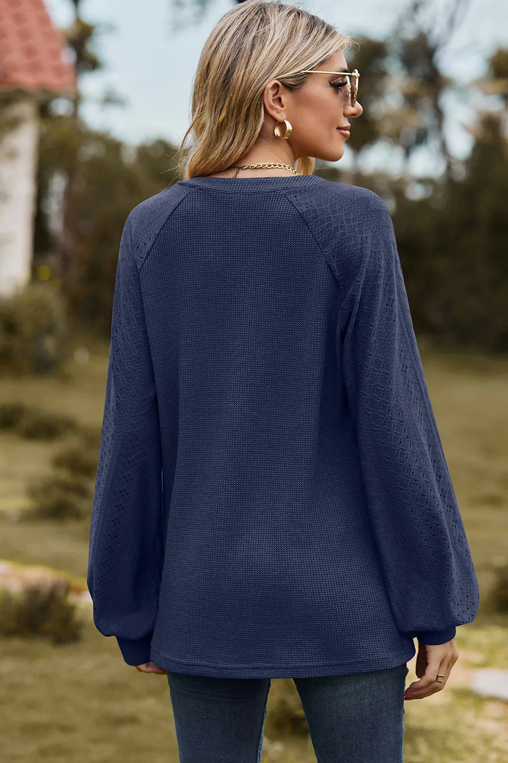Eyelet Notched Raglan Sleeve T-shirt (15)
