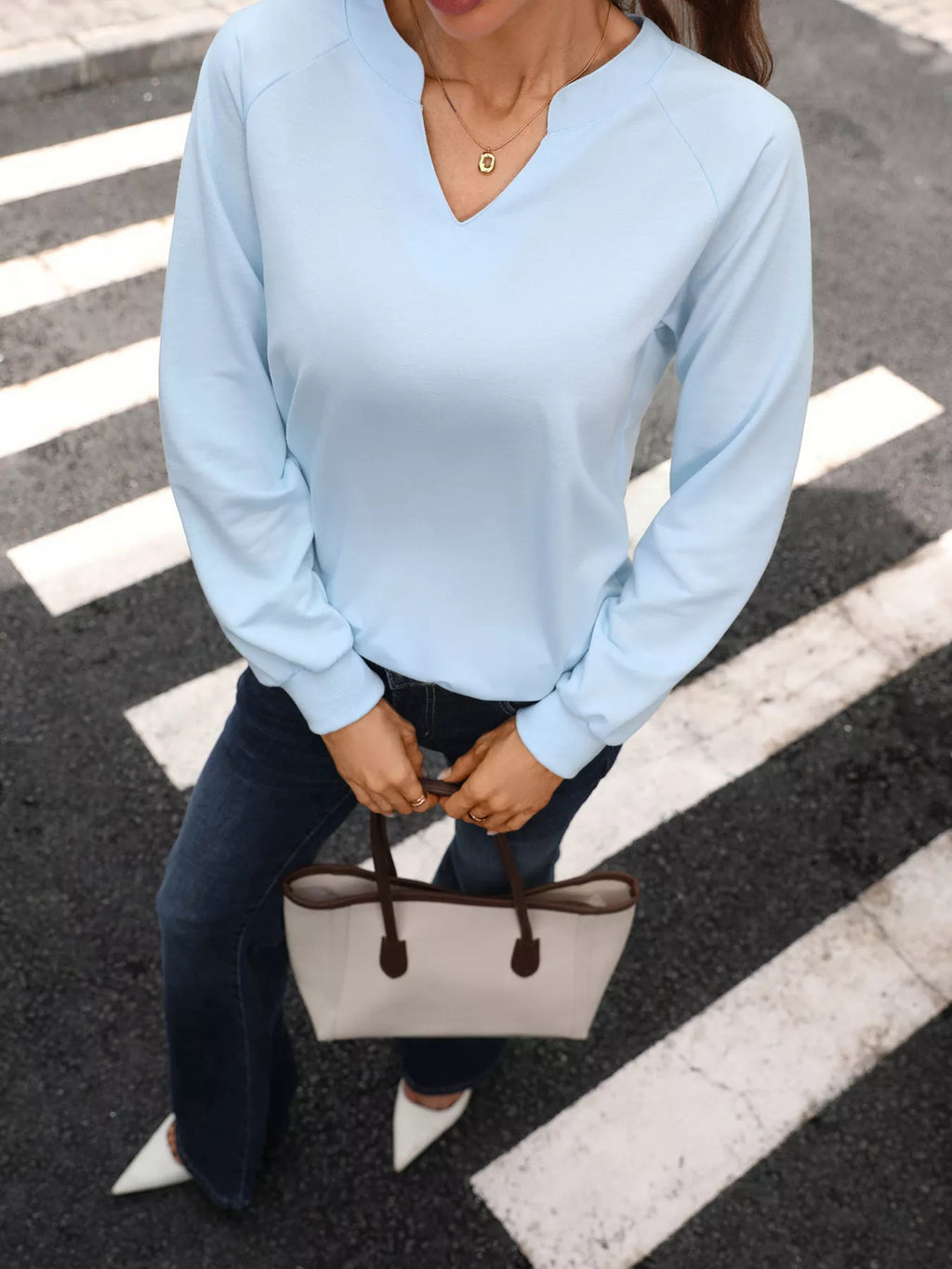 Notched Raglan Sleeve Sweatshirt (17)