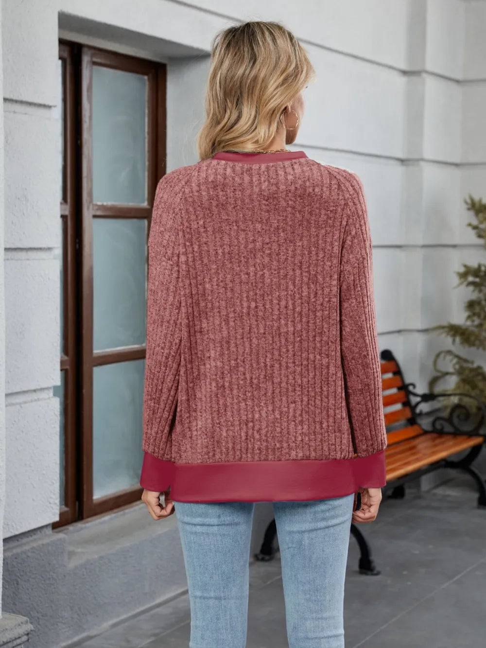 Contrast Trim Round Neck Long Sleeve T-shirt (22)