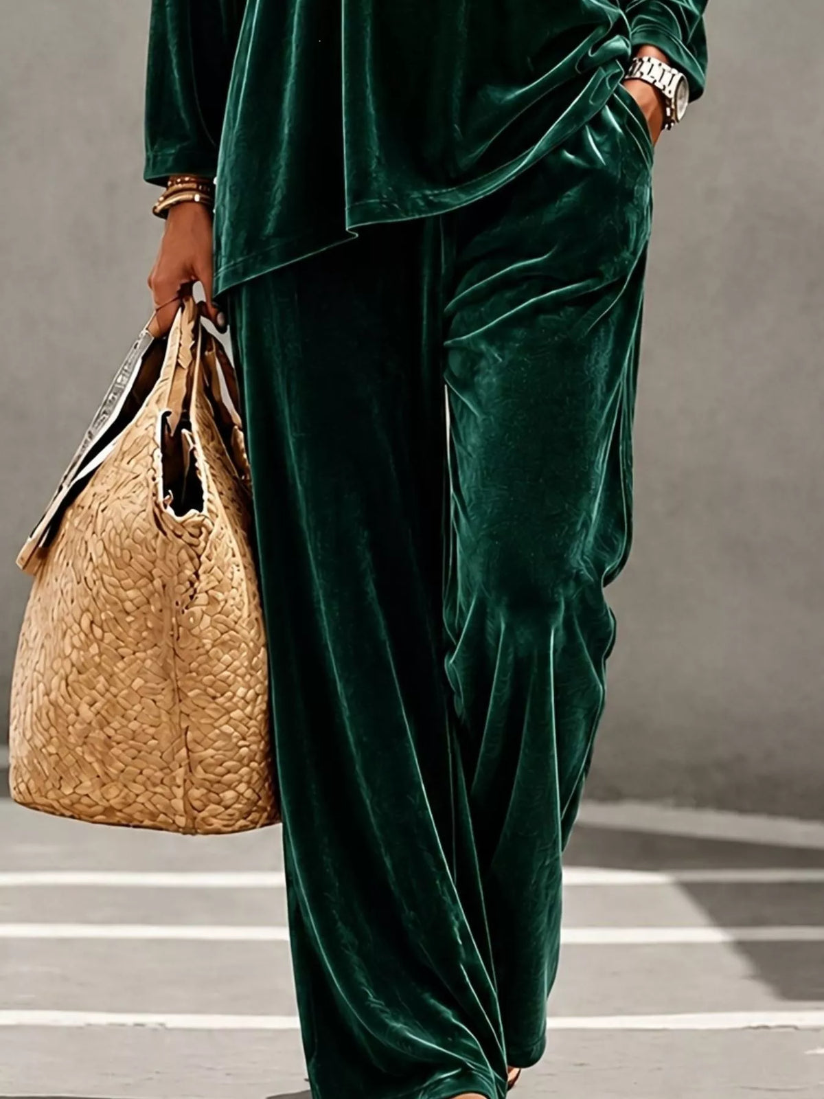 Full Size Velvet Long Sleeve Top Pants Set Plus (15)