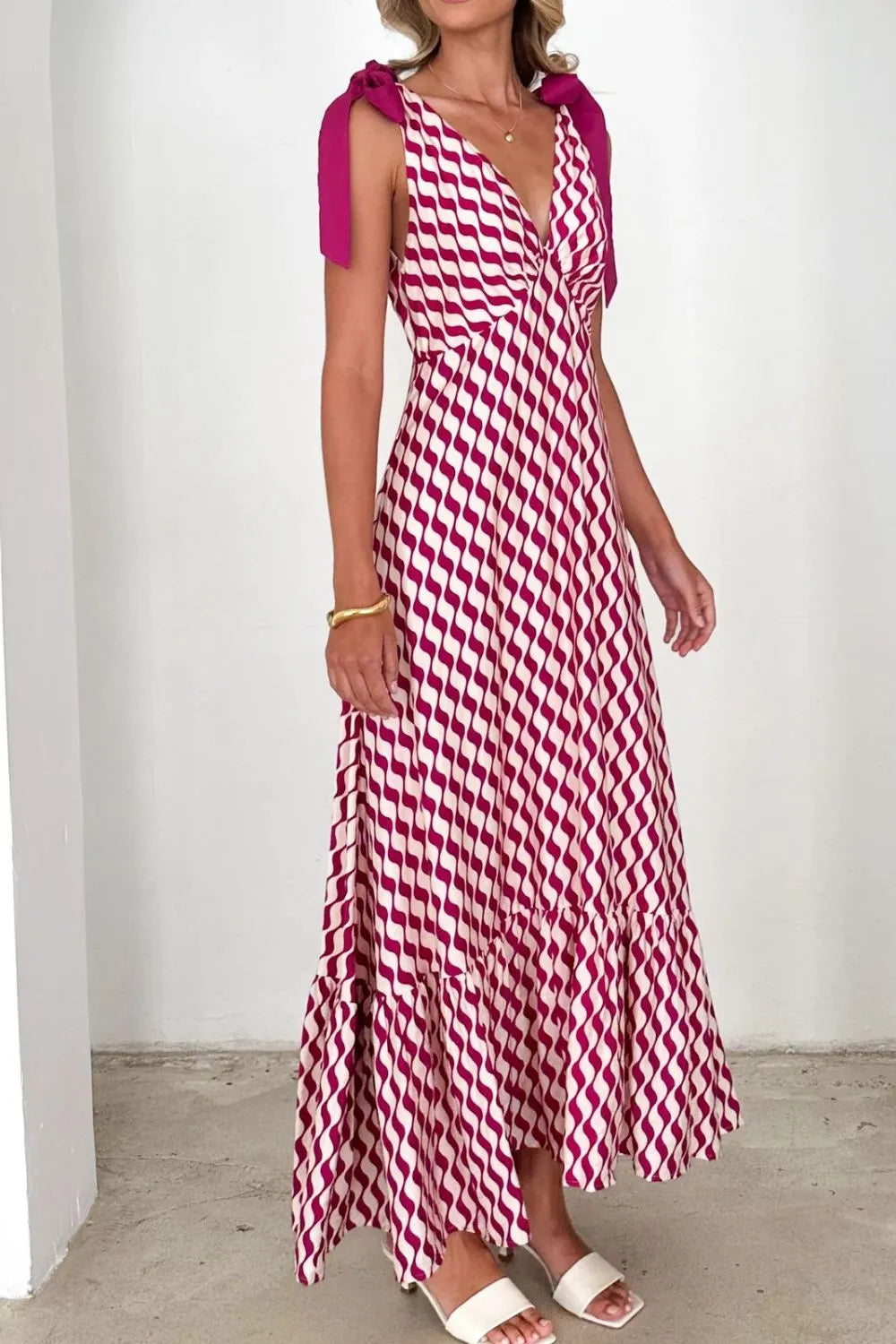 Printed V-neck Tie Shoulder Midi Cami Dress (3)