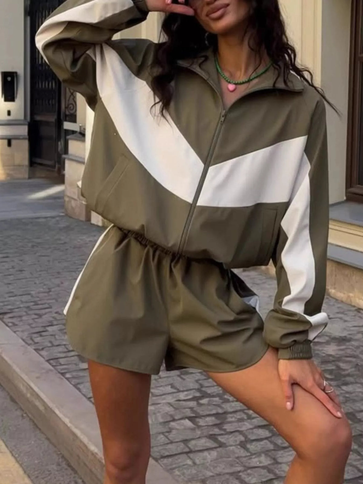 Color-block Zip-up Jacket Shorts Set (11)